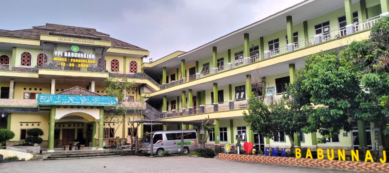 Gedung Kampus & Kegiatan SMK Babunnajah Menes Pandeglang